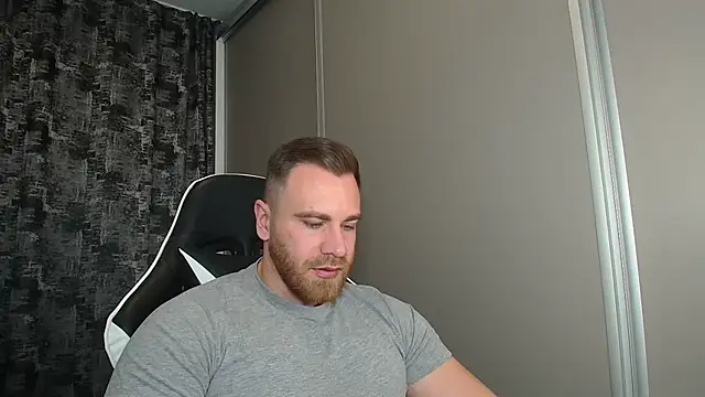 Thori92 online show from 6, 11, 2025