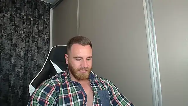 Thori92 online show from 14, 9, 2025