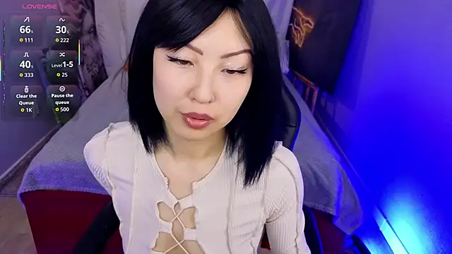 Snapshot of ValeryMur chatting on 20, 5, 2026 ValeryMur online show from 20, 5, 2026