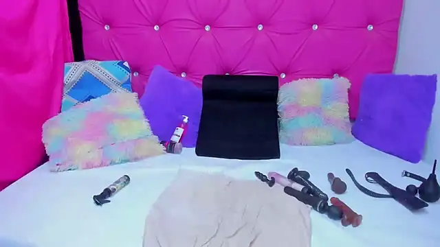 VivianPorto online show from 7, 4, 2026