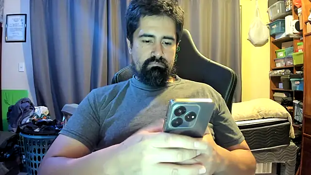 VonDoomdelToro online show from 8, 11, 2025