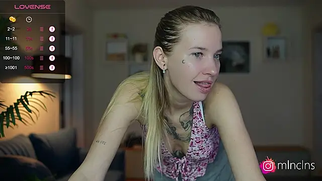 melanielwithu online show from 20, 10, 2025