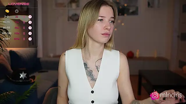 melanielwithu online show from 31, 10, 2025