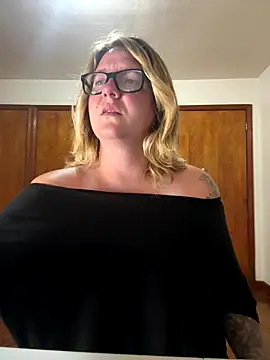 Lizzyloo online show from 29, 9, 2025