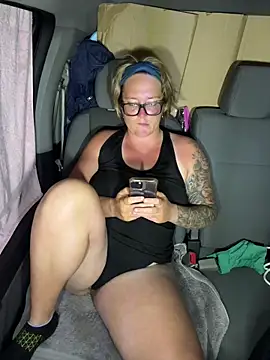 Lizzyloo online show from 12, 3, 2025