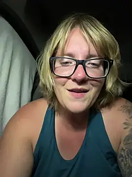 Lizzyloo online show from 3, 3, 2025