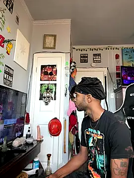 Snapshot of spideyzaddy chatting on 19, 9, 2025 spideyzaddy online show from 19, 9, 2025