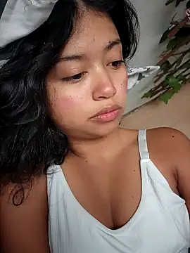 Snapshot of Peach_Girll chatting on 19, 11, 2025 Peach Girll online show from 19, 11, 2025