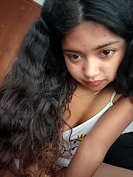 Peach Girll online show from 14, 1, 2026