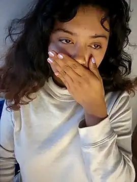 Snapshot of Peach_Girll chatting on 26, 2, 2025 Peach Girll online show from 26, 2, 2025