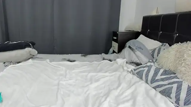 AryanaxXx online show from 28, 10, 2025