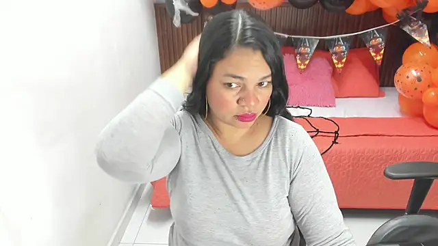 Cloe 35 online show from 22, 10, 2025