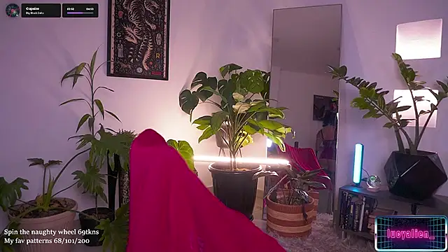 LucyAllenX online show from 30, 9, 2025