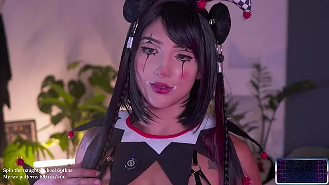 LucyAllenX online show from 27, 10, 2025