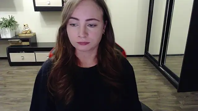 Snapshot of Laralianna chatting on 20, 9, 2025 Laralianna online show from 20, 9, 2025