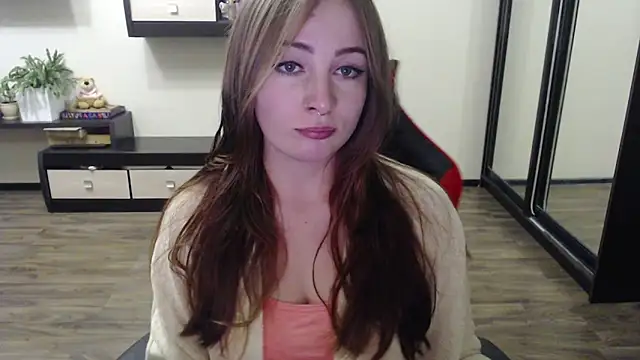 Snapshot of Laralianna chatting on 23, 9, 2025 Laralianna online show from 23, 9, 2025