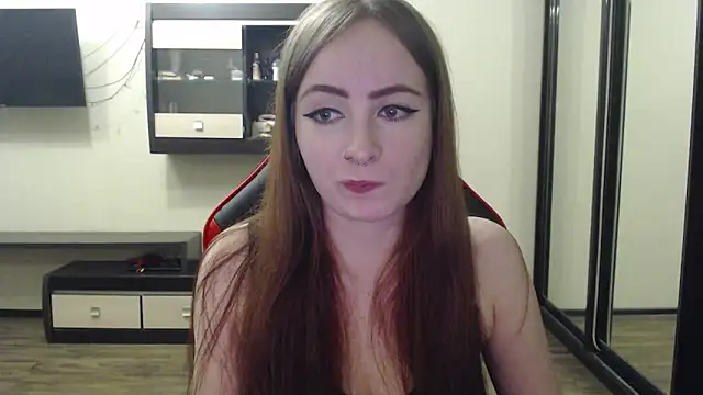 Snapshot of Laralianna chatting on 18, 2, 2025 Laralianna online show from 18, 2, 2025