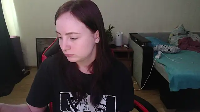 Laralianna online show from 8, 5, 2026