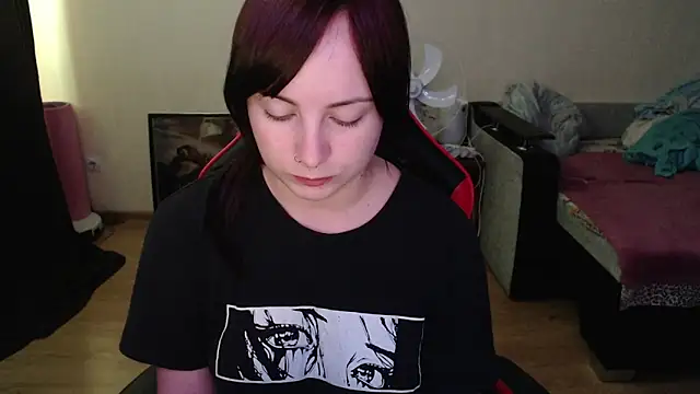 Laralianna online show from 7, 7, 2026