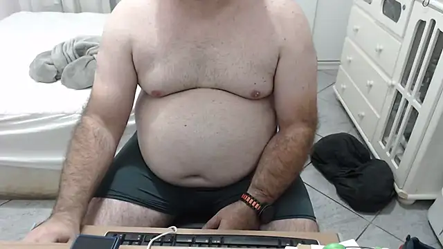 MysterBearMG online show from 3, 10, 2025