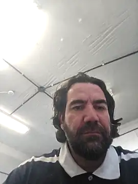 Snapshot of MysterBearMG chatting on 10, 2, 2026 MysterBearMG online show from 10, 2, 2026