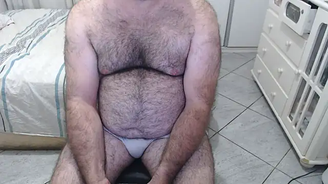 MysterBearMG online show from 4, 4, 2026