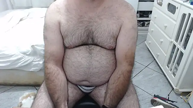 MysterBearMG online show from 11, 11, 2025