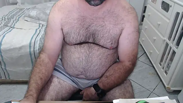 Snapshot of MysterBearMG chatting on 25, 2, 2026 MysterBearMG online show from 25, 2, 2026