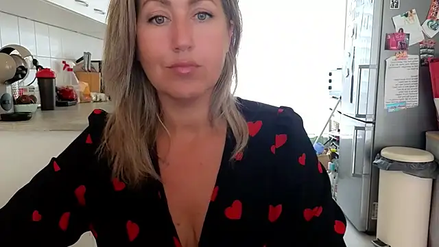TessToy online show from 2, 6, 2026