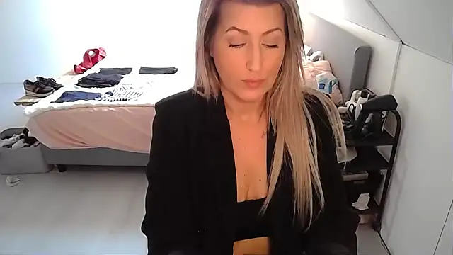 TessToy online show from 18, 2, 2025