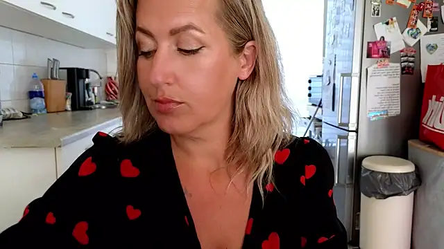 TessToy online show from 27, 5, 2026
