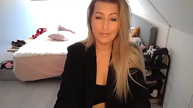 TessToy online show from 17, 2, 2025