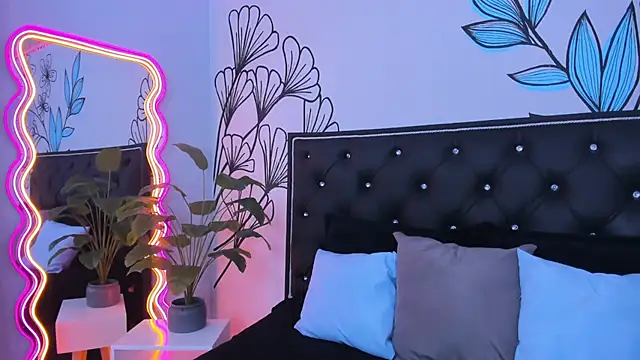 Snapshot of Sweet_Ariadna_ chatting on 11, 9, 2025 Sweet Ariadna online show from 11, 9, 2025