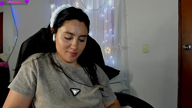 AnushaKumari online show from 28, 12, 2024