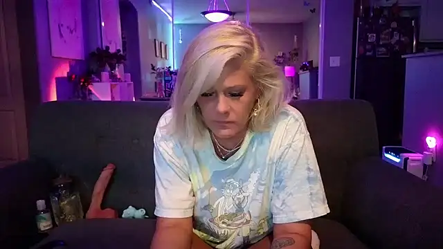 Lexi Shocker online show from 13, 3, 2026