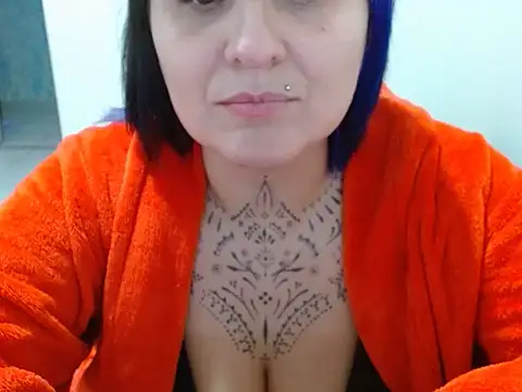 vaholiver online show from 8, 5, 2026