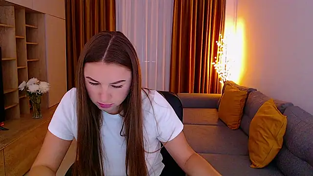 Snapshot of _Mia_Adams chatting on 8, 10, 2025 Mia Adams online show from 8, 10, 2025