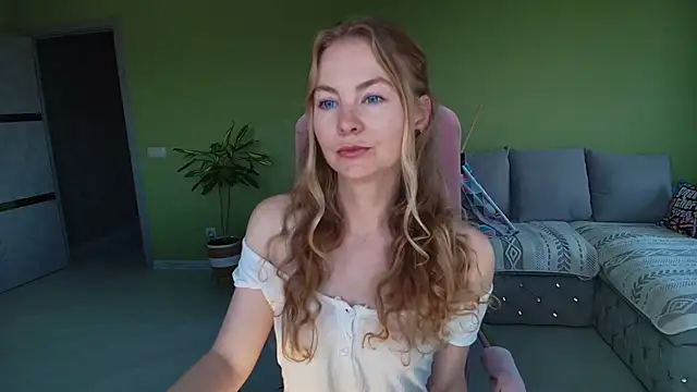 Cuddle Cat online show from 2, 7, 2026