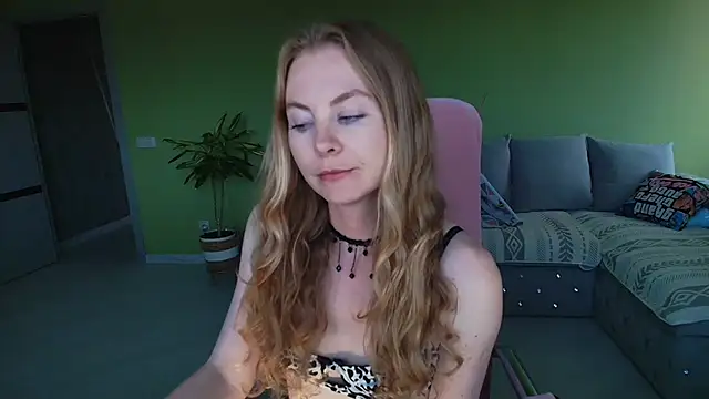Cuddle Cat online show from 1, 7, 2026