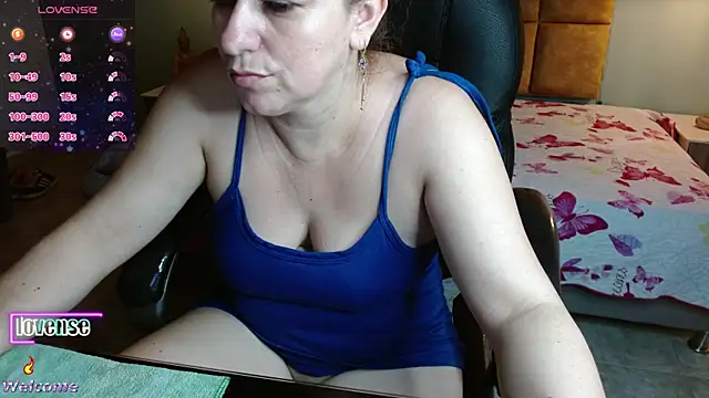 Barbiegomez online show from 19, 3, 2025