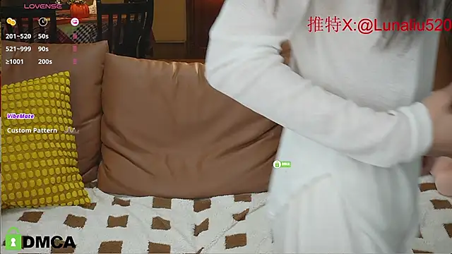 Luna520 online show from 3, 1, 2025