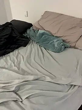 sweeti Em online show from 13, 1, 2026