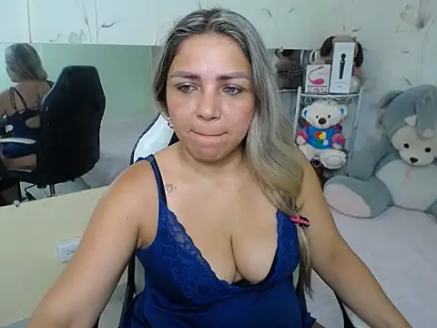 cum bigass online show from 14, 11, 2025