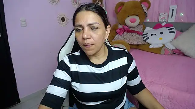 cum bigass online show from 4, 11, 2025