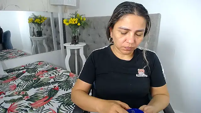 Snapshot of cum_bigass chatting on 15, 7, 2026 cum bigass online show from 15, 7, 2026