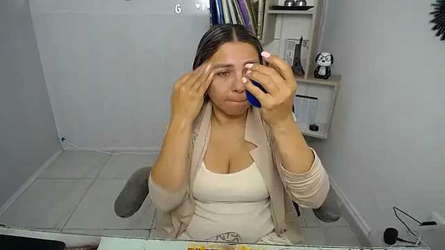 Snapshot of cum_bigass chatting on 23, 5, 2026 cum bigass online show from 23, 5, 2026