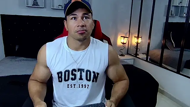 tyler hank01 online show from 30, 1, 2025