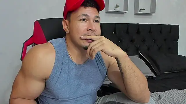 Snapshot of tyler_hank01 chatting on 18, 7, 2026 tyler hank01 online show from 18, 7, 2026