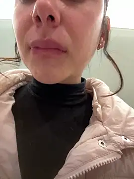 sammbunny online show from 4, 1, 2025