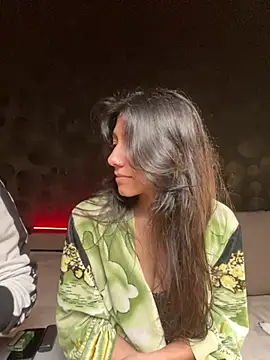 Kiscsillagg online show from 4, 3, 2025